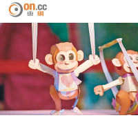 2月21至22日於台北指定地點，將會派發這款造型萌爆的猴子手提燈籠。