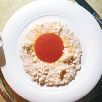 墨魚番茄橄欖油蒜頭焗意大利飯，一道菜用盡了威尼斯人最愛的食材。