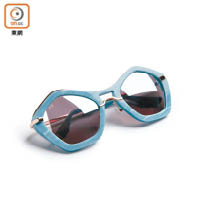 NYX LONDON粉藍色膠框太陽眼鏡 $1,650（L）