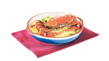 花雕蛋白蒸頂角膏蟹<br>採用清蒸的方法把膏蟹蒸熟，混入蛋白上湯，淋上花雕酒而成，鮮味突出。