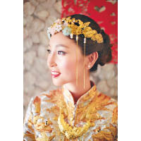 韓妝亦可糅合中式新娘化妝，令新娘子看上去較有時代感。