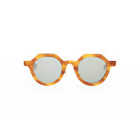 Max Pittion啡色暗紋半菱角形太陽眼鏡 $3,000