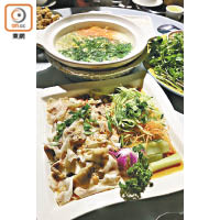 過橋米線是雲南最傳統菜色之一。