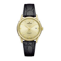 Bill Pullman佩戴的是復古味濃的Thinomatic腕錶。$7,750