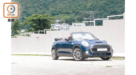 MINI Cooper S Convertible<br>售價：$439,800