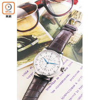 Twenty-Four Hours Single Push-Piece Chronograph復刻了品牌50年代的航空腕錶設計。$34,700
