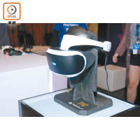 PS VR眼罩現於PS eShop等網站接受預訂。 售價：$3,180（PS VR）、$3,480（PS VR攝影機同綑裝）