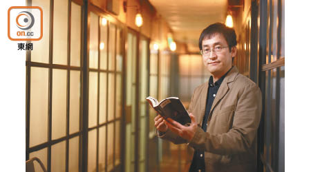 憑《富江》系列成名的伊藤潤二，乃日本著名漫畫大師，其筆下的恐怖美學，予人無限驚喜。