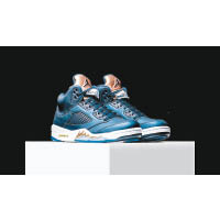 藍色Air Jordan V Retro ”Bronze” 約$1,500