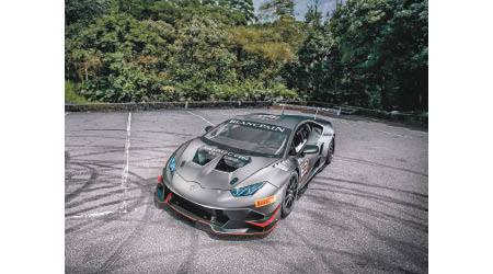 Lamborghini Huracán Super Trofeo首次在香港交付，隨時可出戰「林寶堅尼─寶珀Super Trofeo挑戰賽」。