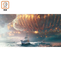 音色測試<br>試播《天煞地球反擊戰：復甦紀元》外星旗艦入侵地球一幕，不僅風起雲湧的畫面震撼，音場包圍感亦夠全面，令人有置身現場的真實感。