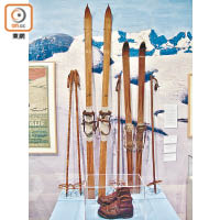展覽內有上世紀木雪橇展出。