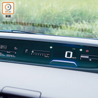 電子儀錶板提供豐富行車資訊，而且備有6種顏色選擇。