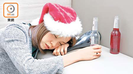 聖誕派對飲多兩杯，十分平常，不想被人看到自己的醉態，可考慮以蔬果汁解酒。