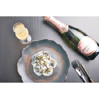 帶子、指橘、海帶、菠菜配Perrier-Jouët Blason Rose NV<br>海鮮刺身的鮮味搭配白花和水果清香的香檳，清新宜人。