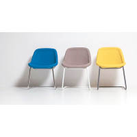 意大利OXI餐椅<br>設計簡約時尚，圓潤剪裁帶出和諧舒適的感覺，更貼合人體曲線，提供舒適承托。<br>優惠價：$1,850