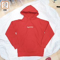 Supreme Box Logo紅色連帽衞衣 $5,699（H）