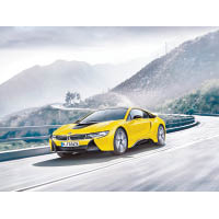 BMW i8 Protonic Frozen Yellow Edition色調悅目吸引。
