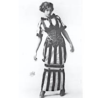 Pencil Skirt的前身便是圖中這款下襬極窄的Hobble Skirt。