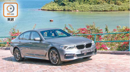 BMW 540i <br>售價：$569,000起