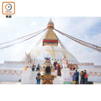 布達納特為佛教佛塔，現時已經完成修復。