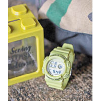 LOWRYS FARM青色腕錶3,132日圓（約HK$212）（C）