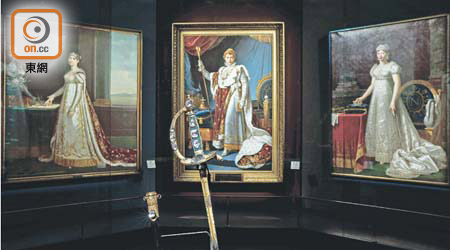 1802年拿破崙一世登基時佩戴的「加冕之劍」，首次離開法國在故宮展出。（法國楓丹白露宮藏品）