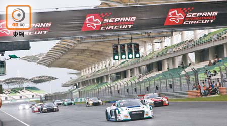 Audi R8 LMS Cup新賽季開始，早前在馬來西亞舉行了首站兩回合賽事。