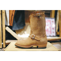 Suede Engineer Boots 未定價（B）