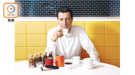 入行18年的Gianni，是歐洲3大咖啡品牌之一的咖啡大使，對咖啡充滿熱忱與堅持。