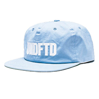 UNDEFEATED粉藍色Applique Strapback Cap $399（A）