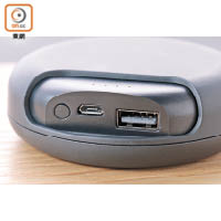 充電盒設有一組microUSB及USB插口，可為其他Gadgets充電。