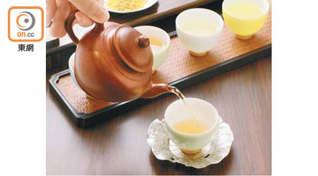 茶葉主要以發酵度作分類，各有特色，按不同溫度、時間來沖泡，散發其最佳香氣與味道。