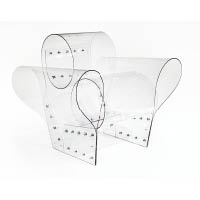 Well Transparent Chair：集趣味、獨特和創意於一身的塑膠扶手椅，完全通透。