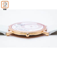  Piaget Altiplano 900P 38mm，搭載900P超薄手動上鏈機芯，錶殼連機芯厚度僅3.65mm。