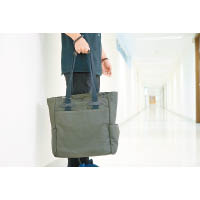 Filson McCurry Tote $1,386（原價：$1,980）