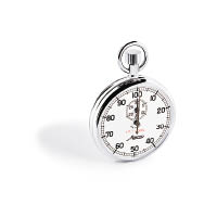 百多年來Minerva研發出多枚精準計時秒錶，這枚1/100秒計時秒錶機芯擺頻高達每小時360,000次。