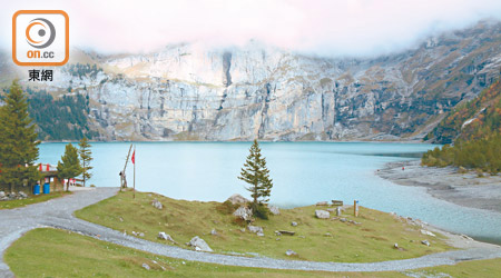 厄希嫩湖蘊含強大的天然力量，屬世界自然遺產。