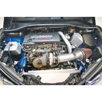 強大的600hp馬力來自代號2AZ-FE的2.4L四缸自然吸氣引擎。