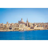 馬耳他的瓦萊塔，於1565年由聖約翰建立，作為十字軍東征回歸士兵的避難地，現在是馬耳他的首都。