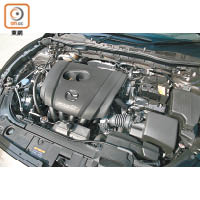 引擎有出色的燃油效率，每公升油可行駛16.4km。