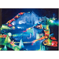 有逾40年歷史的層雲峽冰瀑祭，呈現了由冰雕及冰製建築構成的夢幻場景。