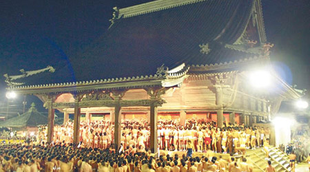 大阪、神戶、岡山、倉敷5天團可直擊西大寺會陽裸祭，見識萬名赤祼壯丁爭奪神木。