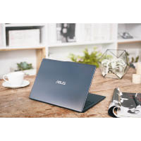 ZenBook 13<br>售價：$10,998起