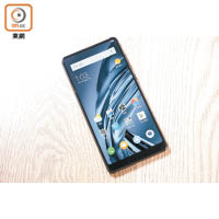 MIX 2S外觀跟上代接近，同樣用上5.99吋2,160×1,080解像度全屏設計。