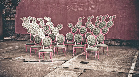 Prickly Pair Chairs：座椅參考仙人掌的造型來設計，結合了歐洲的美學元素，並分為男女版本。