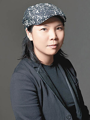 星級化妝師Annie G. Chan，多年來與無數藝人合作，化妝資歷深厚。