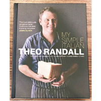 Chef Theo於2006年推出首本食譜《Pasta》，相隔9年，於2015推出《My Simple Italian》，與粉絲及讀者分享他的烹飪之道。