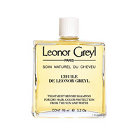 Leonor Greyl王牌精華護髮油 $360/95ml（D）<br>配方中的Mongongo Oil能修復因漂染或電燙而受損的秀髮，更可保護秀髮免受紫外線侵害；配合椰子油成分，能進一步滋潤髮絲，全面保護秀髮；但謹記油性頭皮及短髮並不適用。