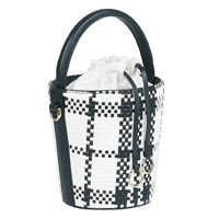 黑白色皮革編織格子花紋Mini Basket Bucket $3,150
